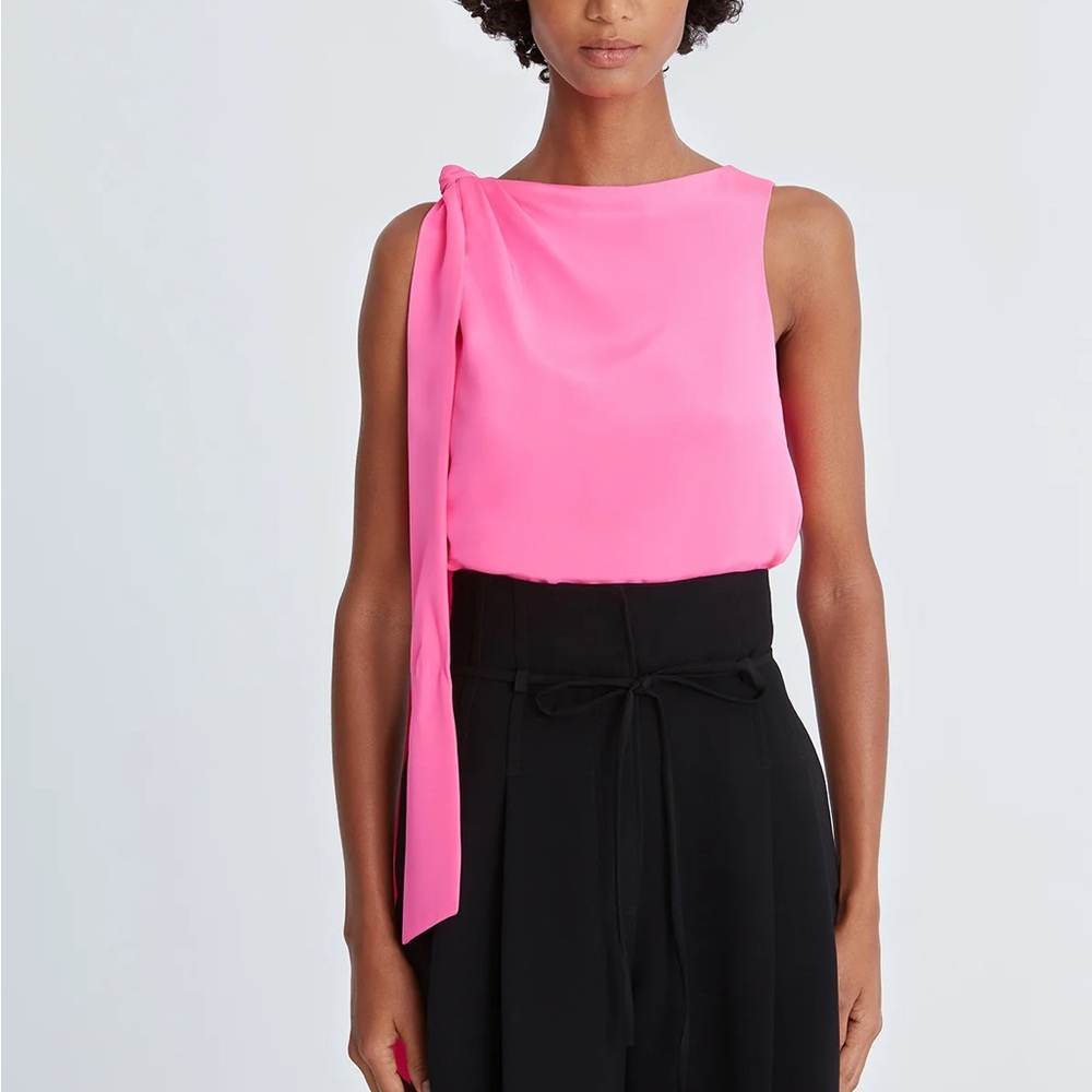 NWT Halston Herotage Pink Sleeveless Top with Bow Detail
